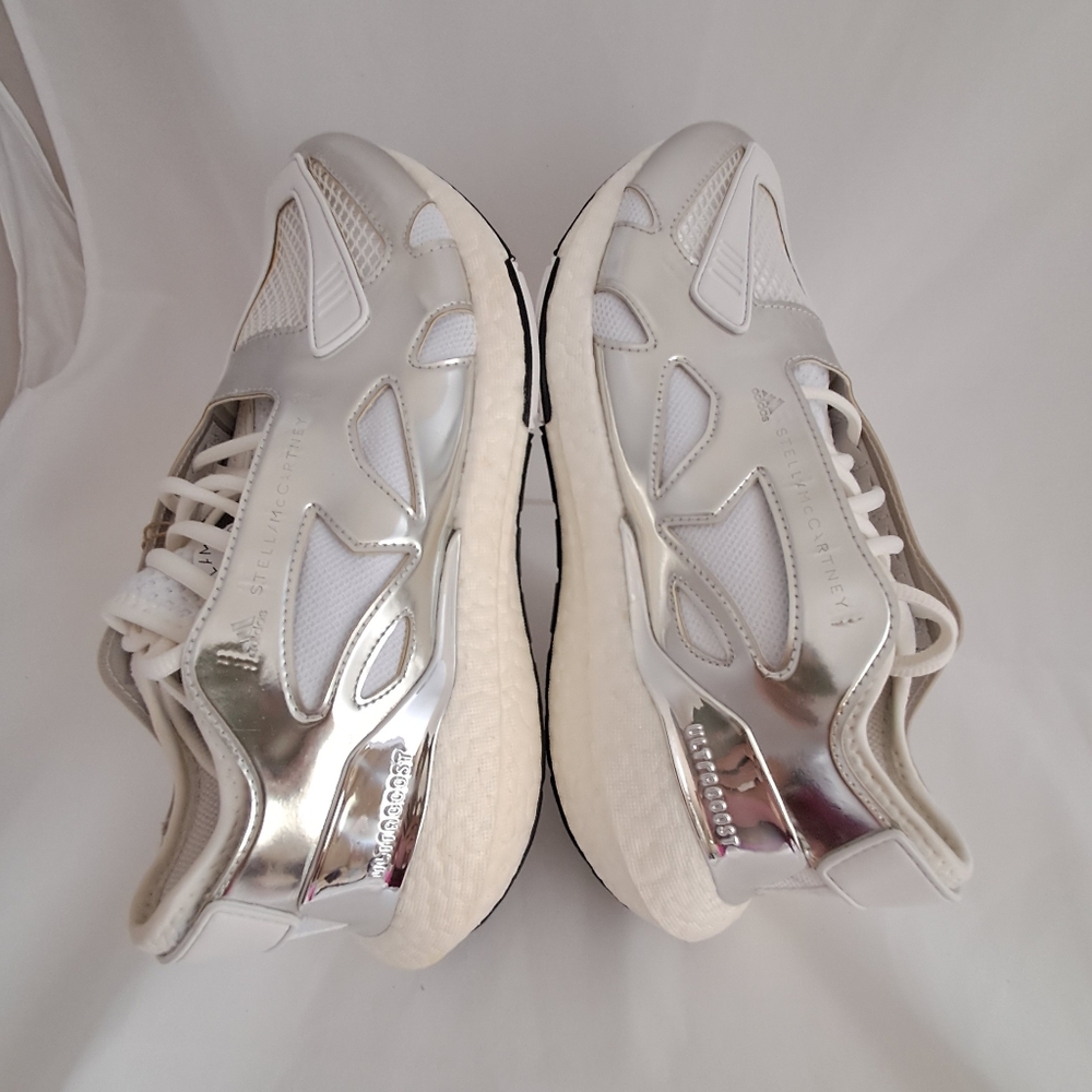 Adidas Stella McCartney NWT aSMC Ultraboost 22 Womens 9.5 Sneakers Silver/White